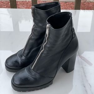 Zara Zip Ip Leather Heel Booties